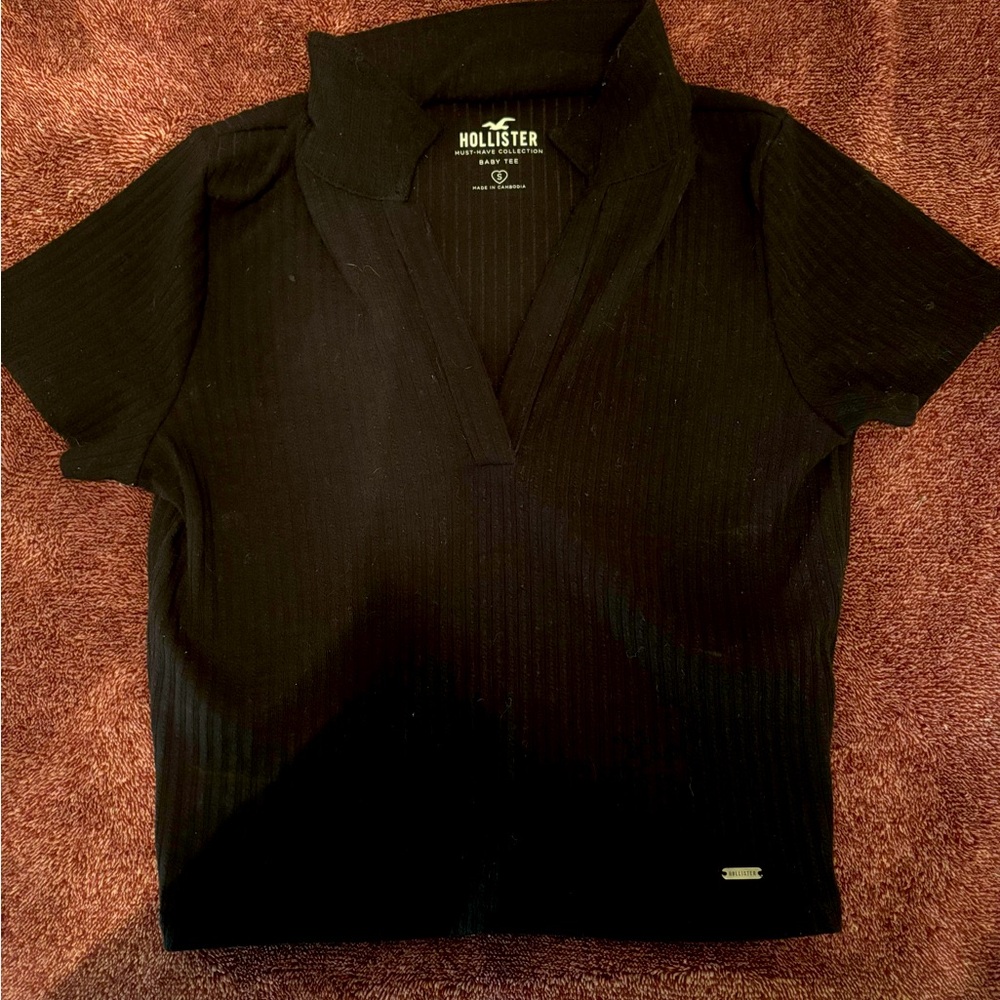 Hollister Baby Tee